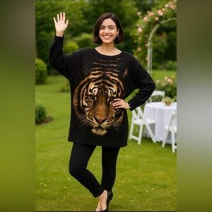 Vero  Moda tiger 🐅 head tunic style sweater